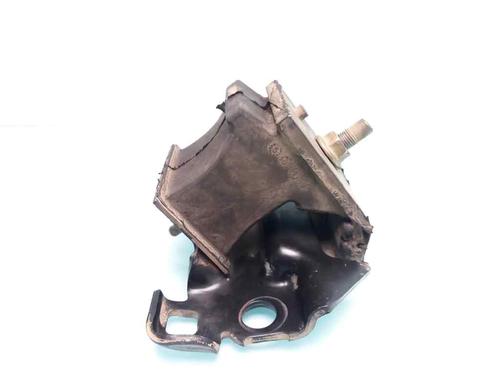 Used Engine mount NISSAN NAVARA NP300 (D40) 2.5 dCi 4WD (D40TT, D40T, D40M, D40BB) (190 hp) 23382152