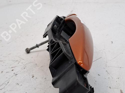 Front left exterior door handle PEUGEOT 2008 II (UD_, US_, UY_, UJ_, UR_, UC_) 1.2 PureTech 100 (USHNK) | BP27668757C128 