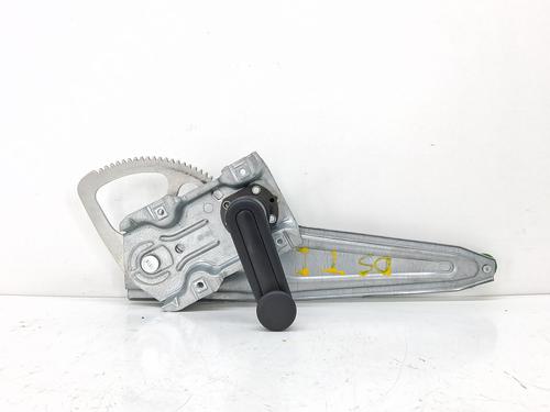 Used Rear left window mechanism TOYOTA YARIS (_P13_) 1.5 Hybrid (NHP130_, NHP130) (101 hp) 28956834