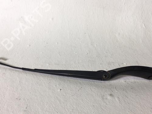 Used Front windshield wiper arm Front windshield wiper arm 38772176 38772176