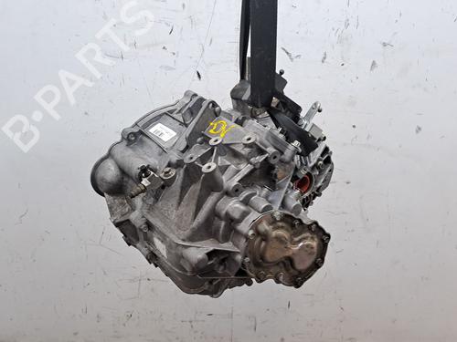 Used Gearbox CHEVROLET CAPTIVA (C100, C140) 2.0 D 4WD (150 hp) 29051568
