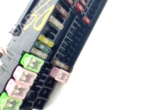 Used Fuse box Fuse box 36015756 36015756