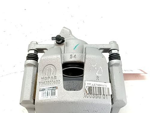 Used Right front brake caliper Right front brake caliper PEUGEOT 2008 II (UD_, US_, UY_, UJ_, UR_, UC_) 1.2 PureTech 100 (USHNK) (101 hp) 34425365 34425365