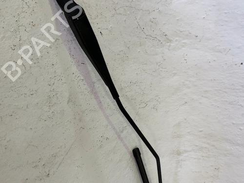 front-windshield-wiper-arm-fiat-doblo-cargo-263_-2010-39401652 main image