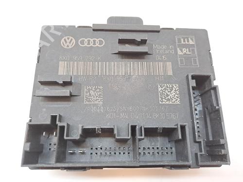 Used Electronic module AUDI A1 Sportback (8XA, 8XF) 1.4 TDI (90 hp) 23281509
