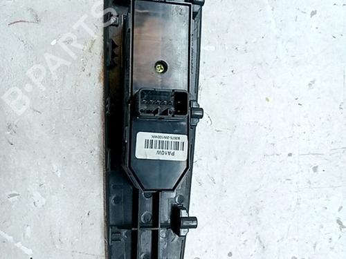 Right front window switch KIA SPORTAGE III (SL) 1.7 CRDi | BP29229286I26 