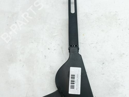 Vindspejlsviskerarm MERCEDES-BENZ C-CLASS (W204) C 200 CDI (204.007, 204.006) (136 hp) 32256716