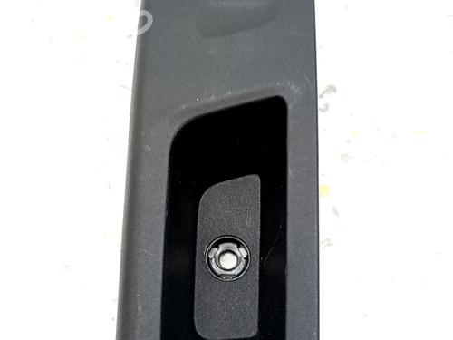 Høyre bak elrute bryter OPEL CORSA F (P2JO) 1.2 MHEV (101 hp) 31247503