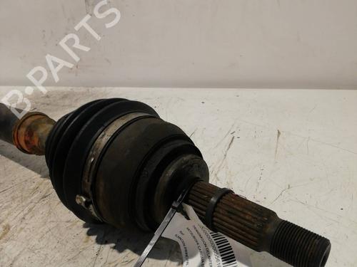Right front driveshaft MITSUBISHI CARISMA (DA_) 1.6 (DA1A) | BP26538614M39