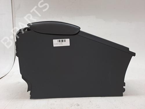 Used Armrest / Center console VOLVO XC60 I SUV (156) D3 (150 hp) 26450803