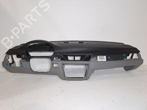Used Dashboard BMW 3 Coupe (E92) 320 d (177 hp) 24848611