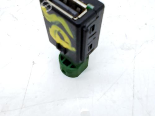 other-vw-polo-vi-aw1-bz1-ae1-2017-32257451 main image