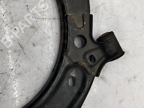 Used Right front suspension arm Right front suspension arm 37688077 37688077