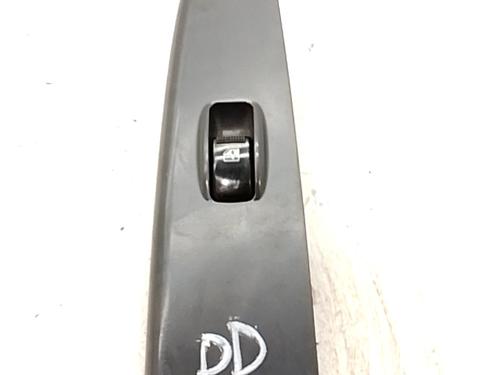 right-front-window-switch-kia-cerato-i-saloon-ld-2004-2005-2006-2007-2008-2009-2010-2011-34450608 main image