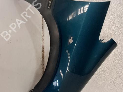 Used Right front fenders Right front fenders 38989950 38989950