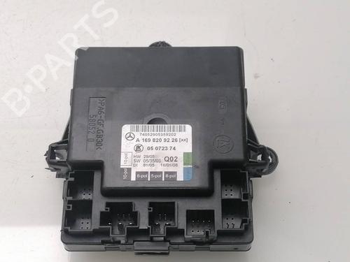 Used Electronic module MERCEDES-BENZ B-CLASS Sports Tourer (W245) B 200 CDI (245.208) (140 hp) 23458911