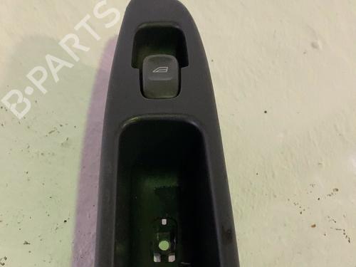Used Right rear window switch Right rear window switch 38418082 38418082