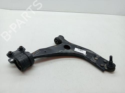 Used Right front suspension arm VOLVO S40 II (544) 2.0 D (136 hp) 23358835