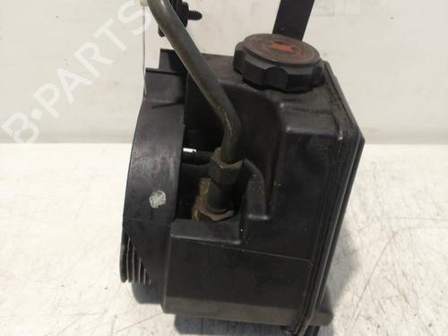Used Steering pump CITROËN XSARA (N1) 2.0 HDi 90 (90 hp) 25458468