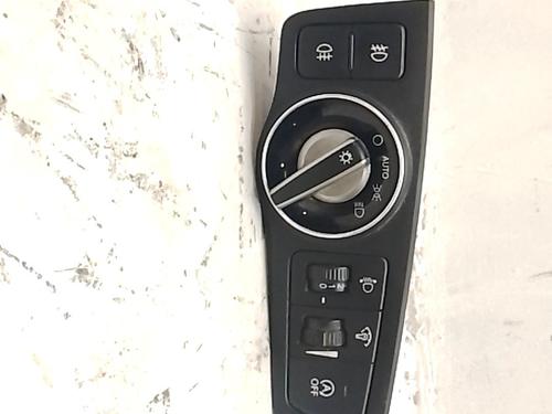 headlight-switch-hyundai-i40-i-vf-2012-2013-2014-2015-2016-2017-2018-2019-36257733 main image