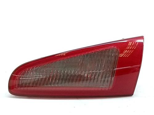 Used Right tailgate light ALFA ROMEO 147 (937_) 1.9 JTD (937.AXD1A, 937.BXD1A, 937.AXV1A, 937.BXB1A,... (115 hp) 31035752