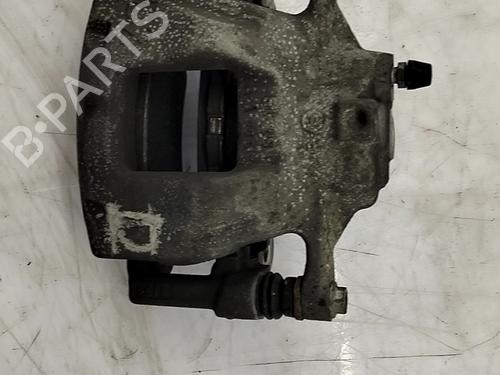 right-front-brake-caliper-toyota-auris-_e18_-2012-2013-2014-2015-2016-2017-2018-2019-32258043 main image