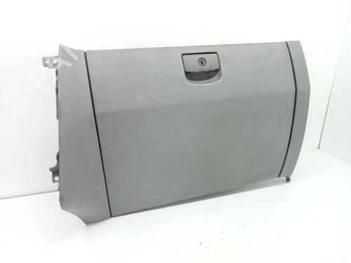 Used Glove box KIA SORENTO I (JC) 2.5 CRDi (170 hp) 29179457