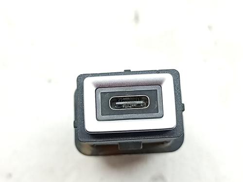 Used Other Other FIAT DOBLO Box Body/MPV (510_, 511_) BlueHDi 100 (102 hp) 33760780 33760780