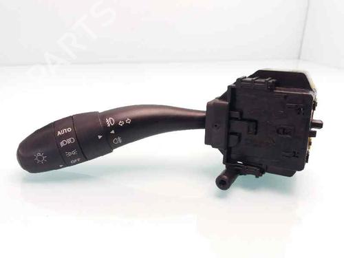 Used Headlight switch HYUNDAI i30 (FD) 1.6 CRDi (116 hp) 23384280