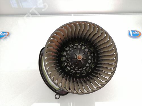 Used Heater blower motor RENAULT KADJAR (HA_, HL_) 1.5 dCi 110 (HLA3) (110 hp) 23419677
