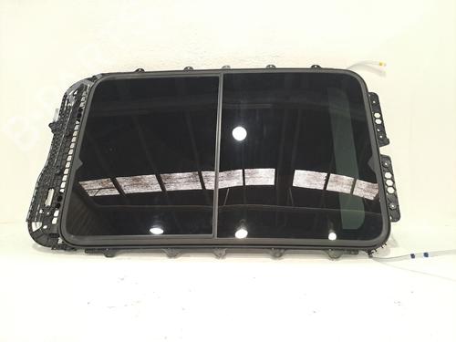 Used Sunroof BYD SEAL U 1.5 Plug-in Hybrid Front-Wheel Drive (218 hp) 25153924