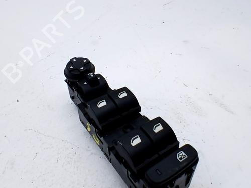 Used Left front window switch Left front window switch CITROËN C3 AIRCROSS II (2R_, 2C_) 1.2 PureTech 110 (2RHNZB, 2RHNZW, 2RHNPX, 2RHNPJ) (110 hp) 40548331 40548331