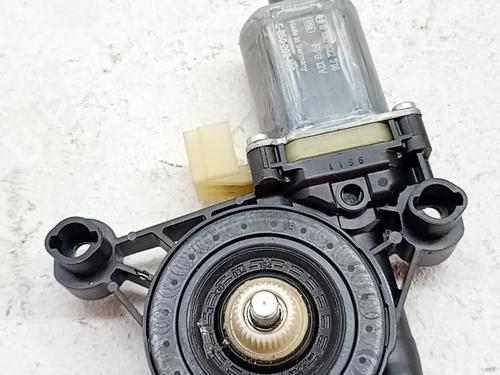 Right front window motor SEAT ATECA (KH7, KHP) 1.4 TSI | BP39741917E20 - Image 3
