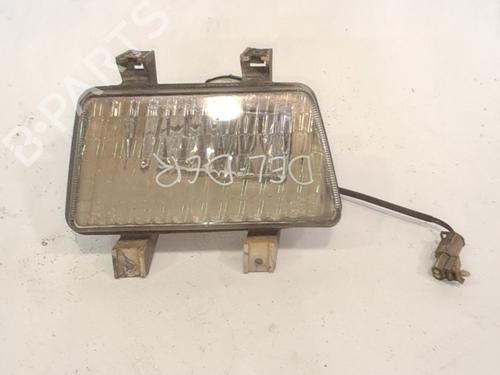 Used Right front fog light Right front fog light 38990832 38990832