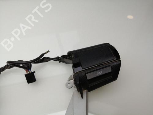 Steering wheel controls TOYOTA HILUX VIII Pickup (_N1_) 2.4 D 4WD (GUN125_, GUN125R) | BP26315848E15 