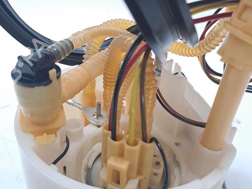 Fuel pump SKODA SUPERB III Estate (3V5) 2.0 TDI | BP23374776M76 