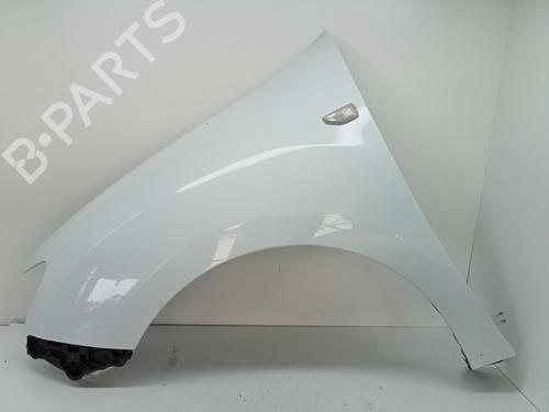 Used Left front fenders DACIA SANDERO 1.5 dCi (75 hp) 29990614