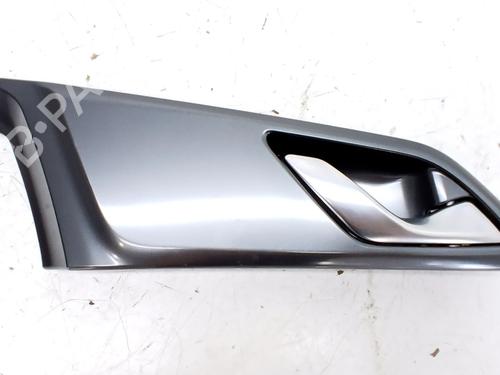 Used Front right interior door handle Front right interior door handle 38062126 38062126
