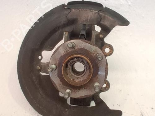 Used Right front steering knuckle Right front steering knuckle VOLVO S40 II (544) 2.0 D (136 hp) 36407117 36407117