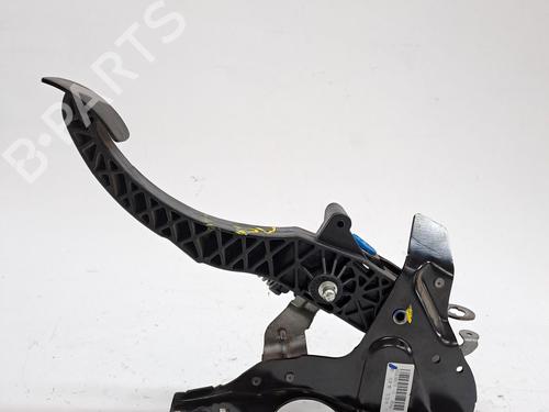 Clutch pedal RENAULT MEGANE III Hatchback (BZ0/1_, B3_) 1.5 dCi | BP25833911I13 