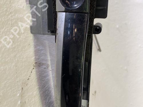 front-left-exterior-door-handle-ford-mondeo-iii-turnier-bwy-2000-2001-2002-2003-2004-2005-2006-2007-37688262 main image