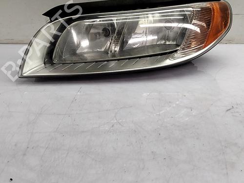 Used Left headlight Left headlight VOLVO XC70 II (136) D5 AWD (185 hp) 33815383 33815383