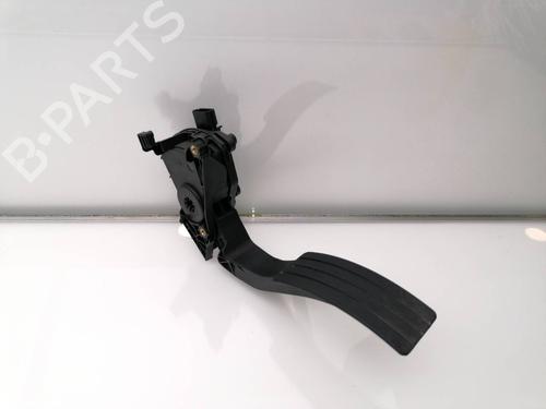 Pedal RENAULT CLIO IV Grandtour (KH_) 0.9 TCe 90 (90 hp) 23405194