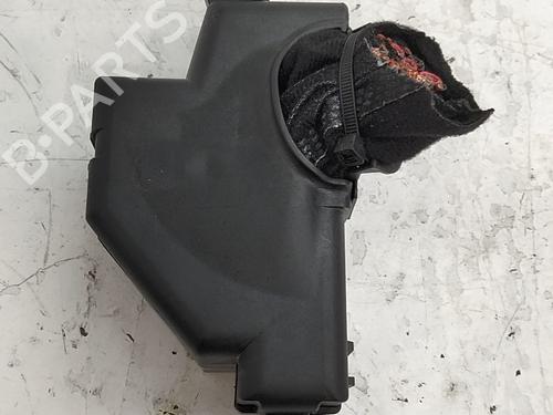 Fuse box VW GOLF V (1K1) 2.0 TDI | BP39429502E1 - Image 4