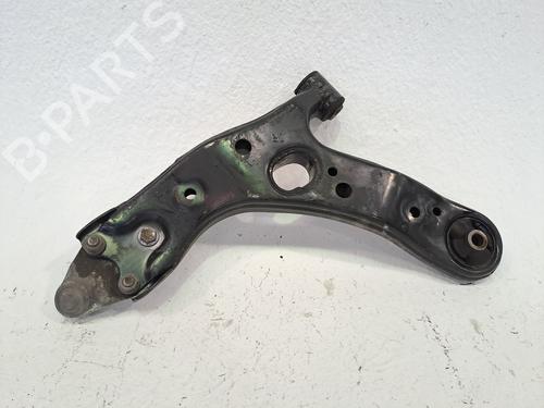 Used Right front suspension arm TOYOTA AVENSIS Saloon (_T27_) 2.0 D-4D (WWT271_) (143 hp) 26233544