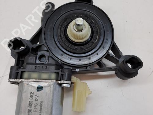 Used Right rear window motor JEEP COMPASS (MP, M6, MV, M7) 1.6 CRD (120 hp) 23287594