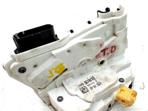 Used Rear right lock MG MG ZS SUV (AZS1) 1.5 VTi (106 hp) 31801898