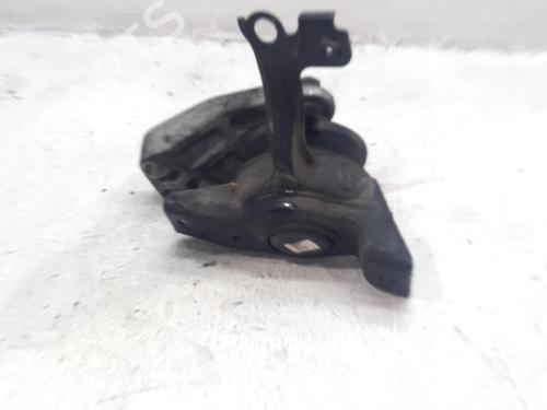 Used Engine mount Engine mount HYUNDAI ELANTRA III (XD) 1.6 (107 hp) 33764242 33764242