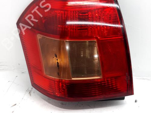 Used Right taillight Right taillight TOYOTA COROLLA (_E12_) 2.0 D-4D (CDE120R, CDE120L_) (110 hp) 33771520 33771520