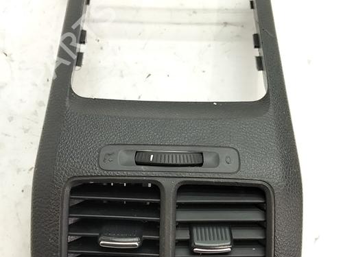 Used Air vent Air vent 39429558 39429558
